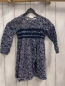 Preview:   Kleid  Gr. 98  blau weiße Blumen Pferde blaue Borten 