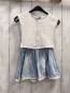 Preview:   Kleid  Gr. 98  weißes Oberteil mit Blumenstickerei helblauer Jeansrock 