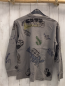 Preview: Zara  Langarmshirt  Gr. 140  hellgrau Totenschädel Schrift kappen ua 