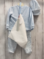 Preview: 4tlg Boboli neu Pullover + Hose + Mütze + Beutel Gr. 68  hellblau Giraffen + hellblau weiße Streifen