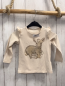 Preview: name it  Langarmshirt  Gr. 92  beige Reh Rüschen an den Schultern 