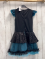 Preview:   Karnevalkostüm Gr. 140  türkis petrol schwarzes Kleid mit schwarzen Pailetten hlellblauer Schnürung 
