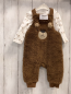 Preview: 2tlg  Langarmshirt + Latzhose  Gr. 68  weiß braune Tannen + braun Teddy mit Bärengesicht 