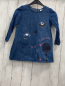 Preview:   Kleid  Gr. 104  blau Jeans Tiere Baum Shrift 