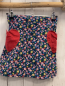 Preview: Mini Boden  Rock Gr. 134  blau Kord bunte Blumen rote Herztaschen 