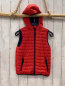Preview:   Weste Gr. 128  rot blauer Bund + blaues Futter 