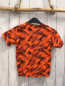 Preview:   Sportshirt  Gr. 116  orange schwarze Striche + Punkte 