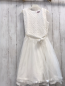Preview:   Kleid  Gr. 152  weiß Tüllüberkleid Blumenstickerei mit Rauten Gürtelband mit Rosette+ Steinen 