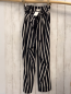 Preview: neu H&M Hose Gr. 44  schwarz weiß grün Streifen Gürtelband NP 19,99€