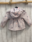 Preview: Northville  Softshelljacke  Gr. 92  hellgrau bunte Punkte rosa Fleecefutter 