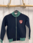 Preview: Cotton Belt  Sweatjacke  Gr. 128  blau grüner Rippenbund Wappen 