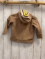 Preview: Steiff  Sweatjacke  Gr. 80  sand Kapuze mit weiß braun gelbem Streifenbund 