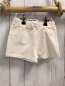 Preview:   Shorts  Gr. 104  creme Blumen-Lochstickerei