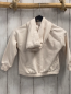 Preview:   Pullover  Gr. 98  creme Kapuze Pailettenschmetterling 