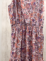 Preview:   Kleid Gr. L weiß flieder bunte Blumen gesmokter Taillenbereih 
