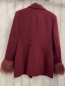 Preview: neu Zara  Blazer Gr. XL  weinrot Armelsaum aus weichen Federn NP 79,95 € 