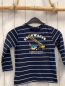 Preview:   Langarmshirt  Gr. 116  blau weiße Streifen Kranwagen weiß graue Schrift 