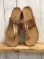 Preview:   Sandaletten Gr. 38  brauner Riemen goldene Platten 