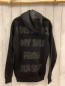 Preview: Ganos  Pullover  Gr. 158  schwarz Kapuze graue Schrift auf der Vorder- und Rückseite 
