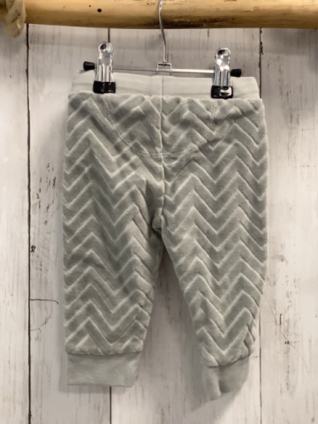 Noppies  Leggings  Gr. 68  grau Nickyzackenstreifen 