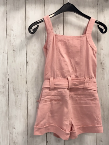 Zara  Playsuit  Gr. 110  rosa mit Gürtel 