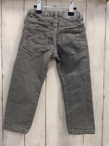 Zara  Hose  Gr. 98  grau Kord Bund verstellbar 