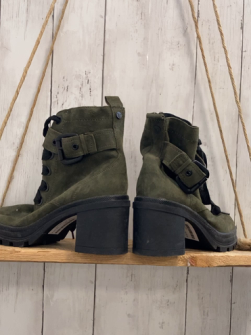 Caprice Stiefelette Gr. 39  oliv schwarz