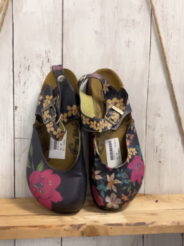 Calco  Schuhe  Gr. 38  schwarz mit Blumen 