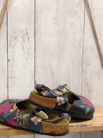 Calco  Schuhe  Gr. 38  schwarz mit Blumen 