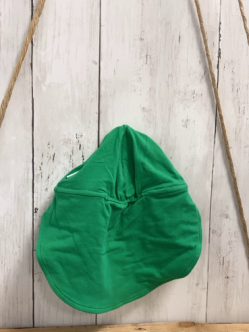 neu Babauba  Kappe  Gr. 86/92  grün mit Nackenschutz 