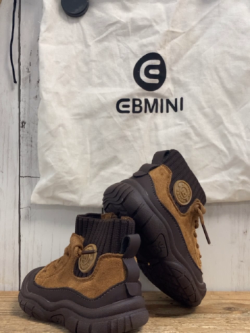 neu Ebminie  Boots Gr. 16  mocca dunkelbraun gefüttert mit Leinenbeutel 