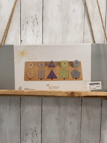 Astrup  Holzspielzeug Platte mit Steck- + Puzzleteilen 
