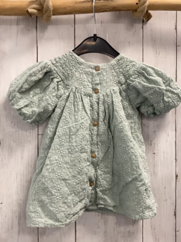 Zara  Kleid  Gr. 80  mint bestickt 