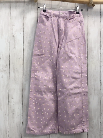 Kiabi Hose  Gr. 134  lavendel Blumen Bund verstellbar 