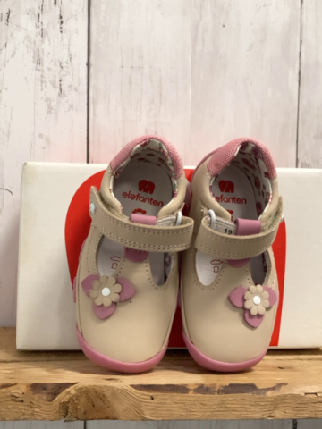 neu Elefanten  Schuhe  Gr. 19  beige rosa Bund Rosette NP 34,90 €  reduziert auf 24,40 € 