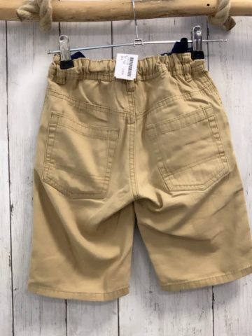   Shorts  Gr. 122  beige Bund verstellbar  + weiße Kordel