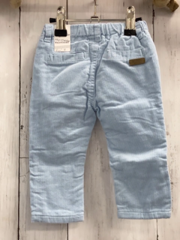 Boboli neu Hose Gr. 68  hellblau Kord gefüttert Bund verstellbar