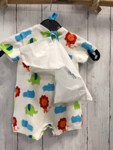 Boboli neu 2tlg  Playsuit + Beutel Gr. 68  weiß bunte Tiere Strick