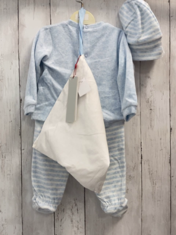 4tlg Boboli neu Pullover + Hose + Mütze + Beutel Gr. 68  hellblau Giraffen + hellblau weiße Streifen