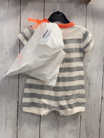 2tlg Boboli neu Playsuit + Beutel Gr. 62  grau weiß gestreift orange Bund & Herzen Strick