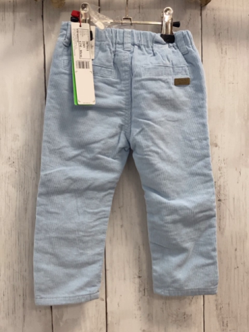 Boboli neu Hose Gr. 80  hellblau Kord gefüttert