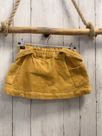 Coconut  Trägerrock Gr. 98  mais Kord 