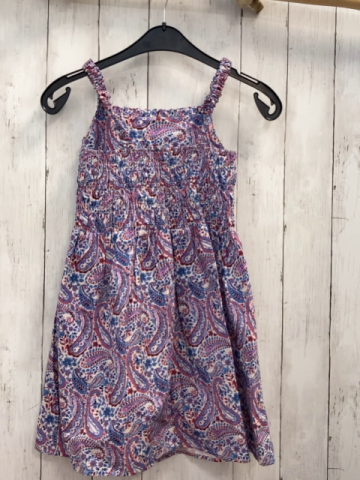 Mango  Kleid  Gr. 140  weiß blau weinroter Ornamentdruck gesmoktes Oberteil 