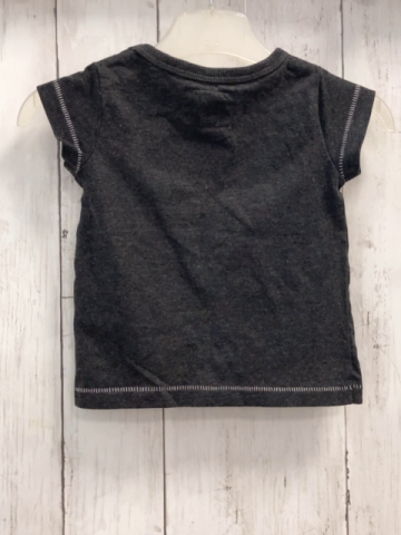 Next  T-Shirt  Gr. 68  dunkelgrau weiße Schrift 