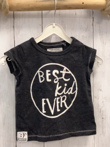 Next  T-Shirt  Gr. 68  dunkelgrau weiße Schrift 