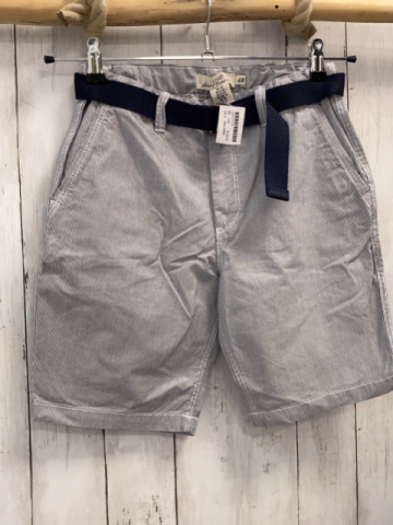 2tlg H&M  Shorts + Gürtel  Gr. 158  grau weiße Streifen + blau 