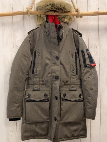 Wellensteyn  Winterjacke  Gr. S grau schwarze Knöpfe + Reißverschlüsse Kapuze mit abtrennbarem Fellbund rotes Futter 