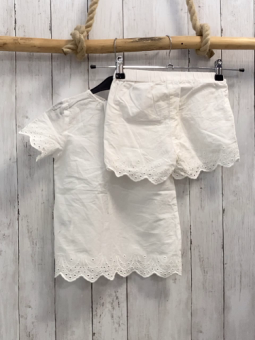 2tlg H&M  Sommerbluse + Shorts  Gr. 116  weiß Lochstickerei 