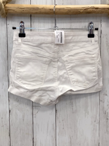 H&M Shorts  Gr. 140  weiß Bund verstellbar 