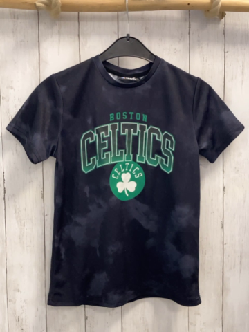 NBA  Sportshirt  Gr. 140  schwarz grün weißer Druck Celtic 